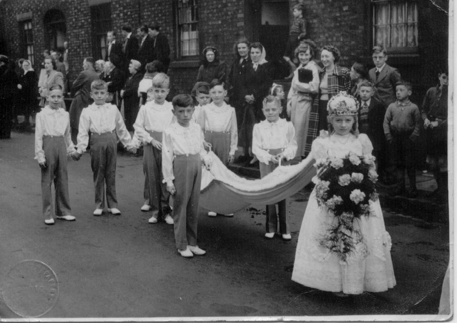 Ince May Queen 1952