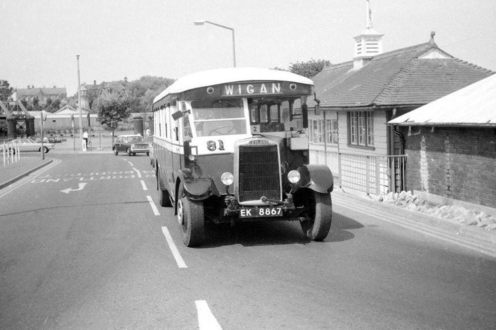 Wigan Bus No.81