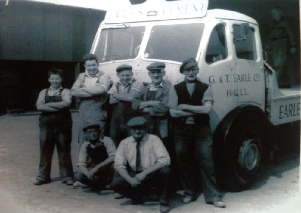 Employees of Wm. Livesey. Year unknown.