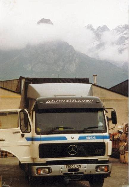 Unloading in Lecco, north of Milan, 1991.