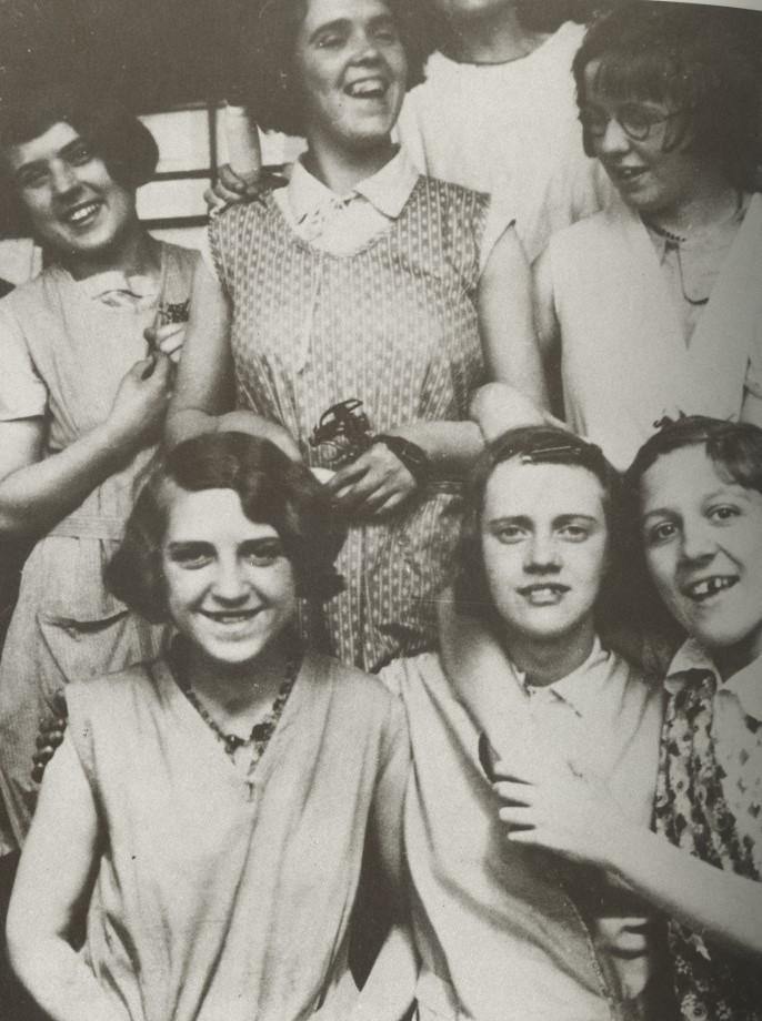 Mill Girls from MAY MILL 1930's