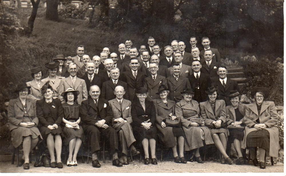 Roburite Gathurst Staff. 1950/60's ?