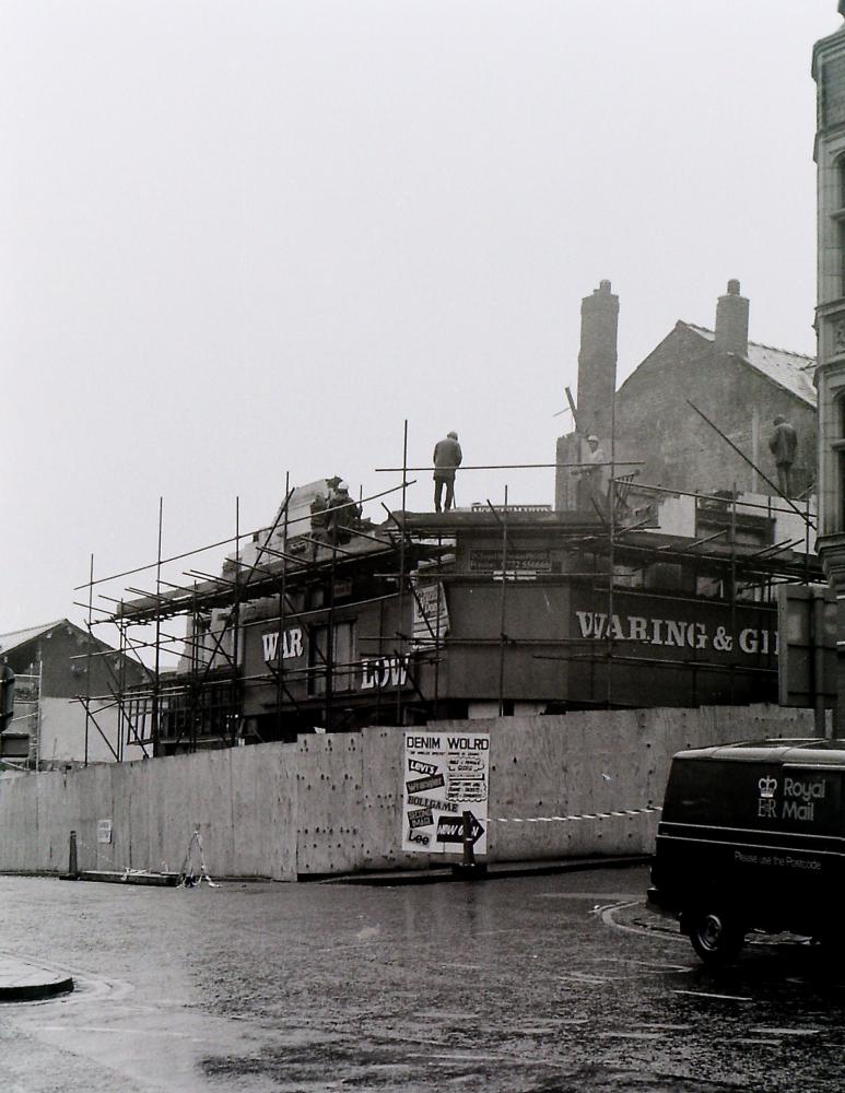 Demolition of Waring & Gillows 