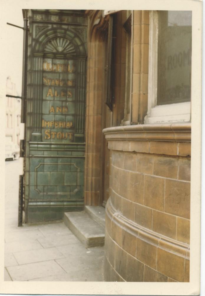 Entrance to Ye Olde Dog Pub