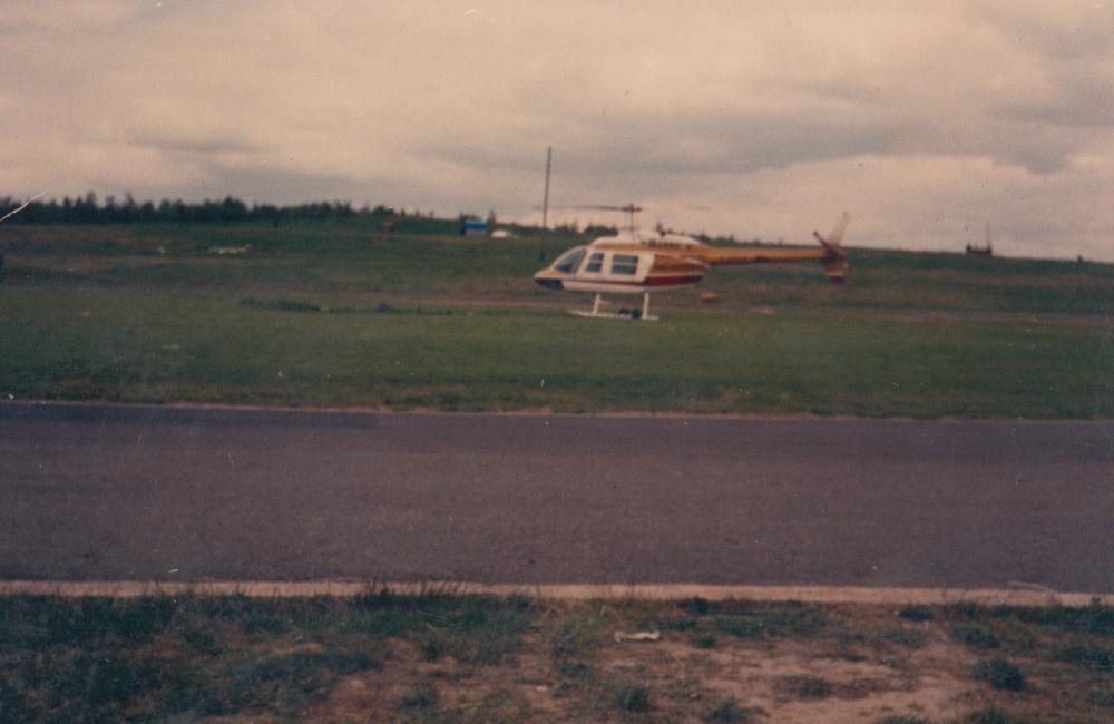 Helicopter landing at Three Sisters Race Track 1987