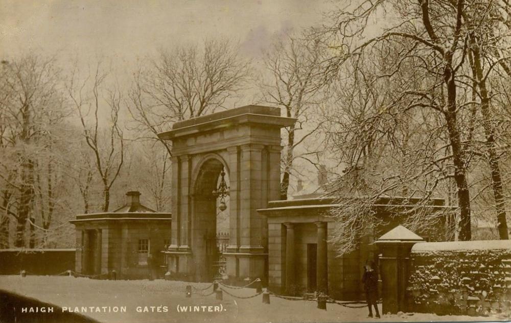 Plantation Gates early 1900's