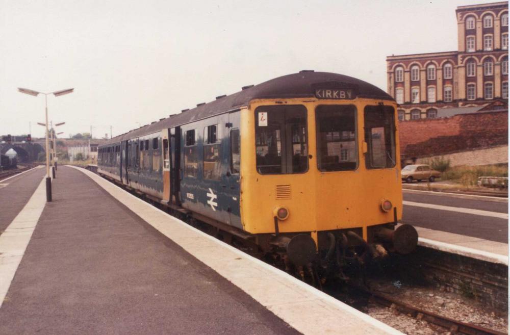 Wallgate Station 20/8/1983