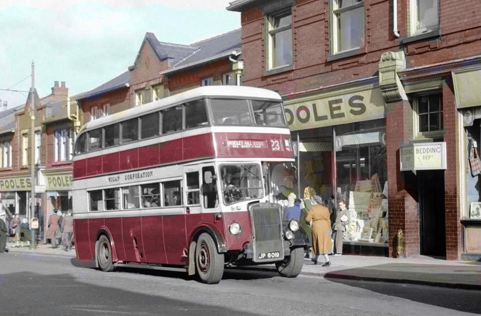 Bus at Bus Stop 1950's   Quick Colourisation 