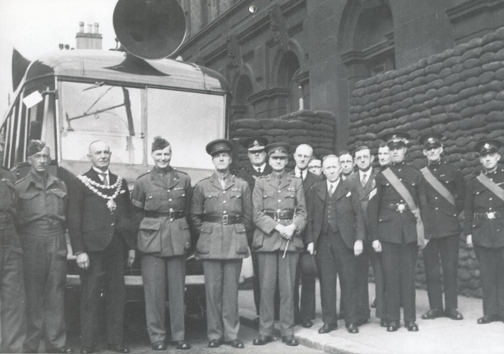 Dignitaries outside the Townhall. Wartime