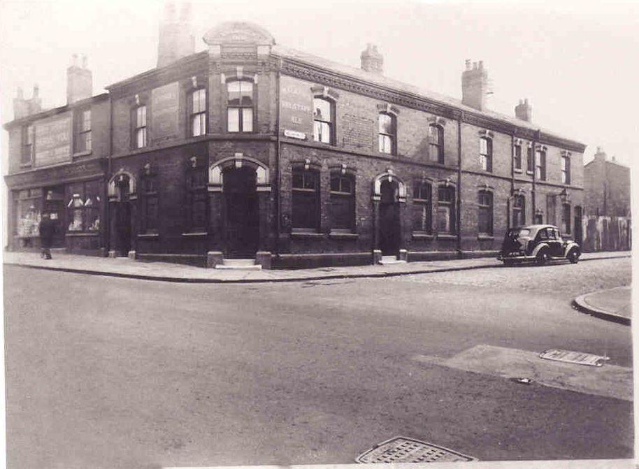 The Shamrock Pub, Scholes, mid to late 1950s.