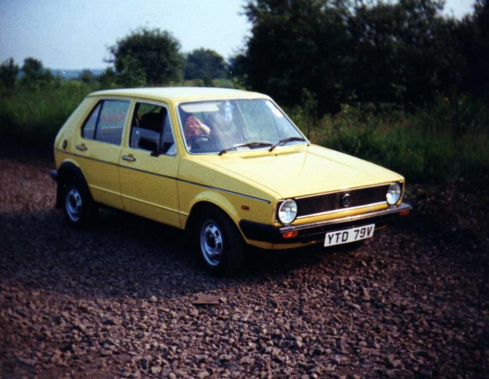 MK1 VW Golf diesel 1979  ( Lemon yellow)