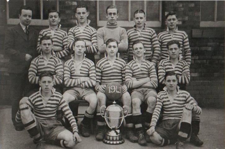 Moss Lane FC, 1941.