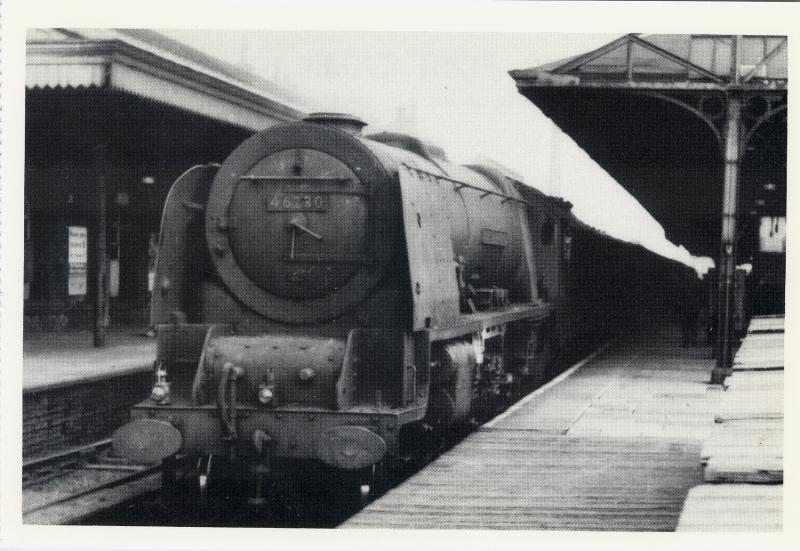 Train at North West Station 1960