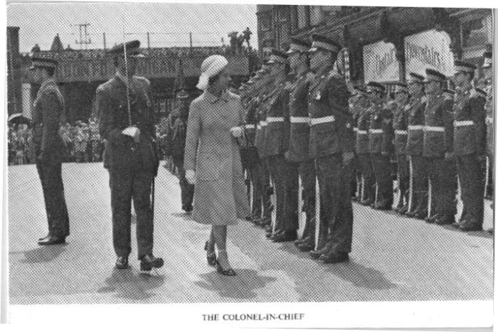 The Queen inspects a guard of honour in wallgate, 1977.