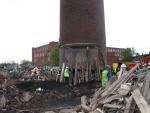 Demolition of Park Mill Chimney, Royton (77K)