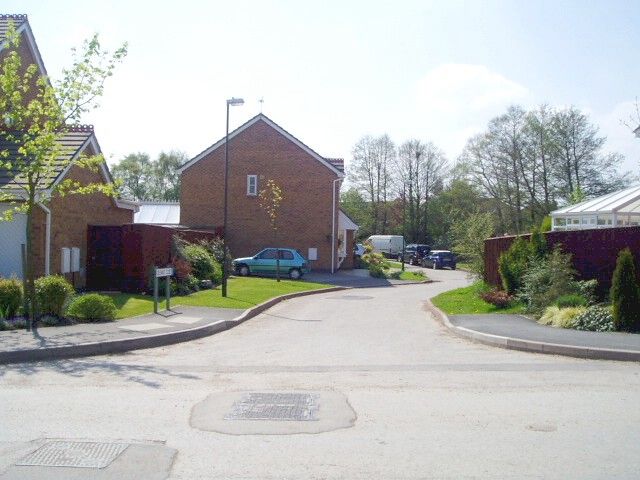 Creswick Close, Hindley