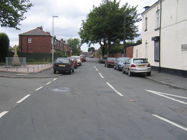 Neville Street, Platt Bridge