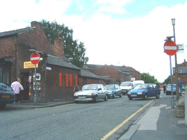 Pole Street, Standish