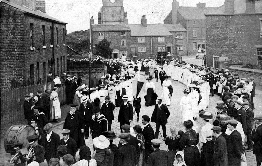 Walking Day in Standish, 1911