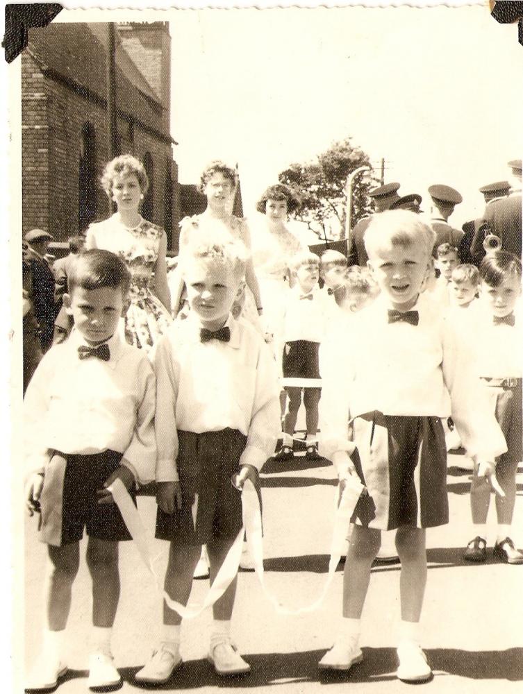 My fathers Walkng Day 1960