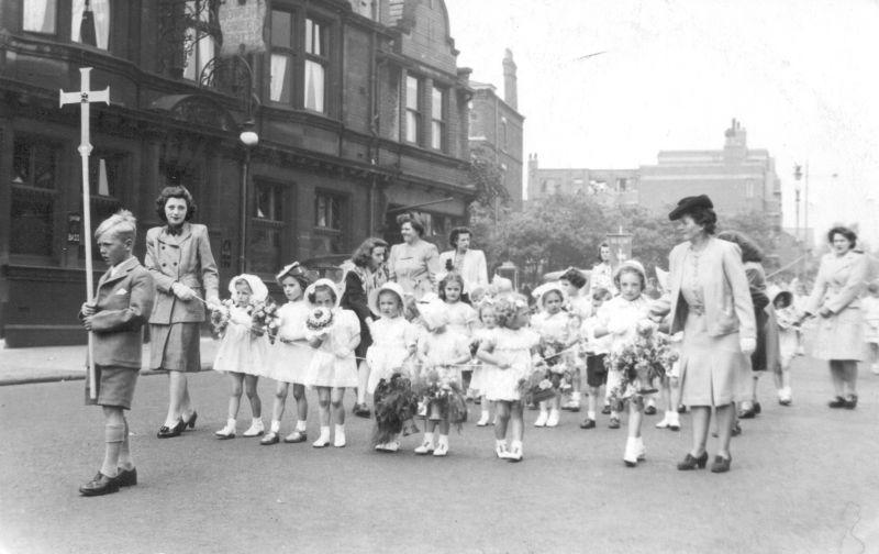 In front of the Bowling Green Hotel, Wigan Lane, c1950.