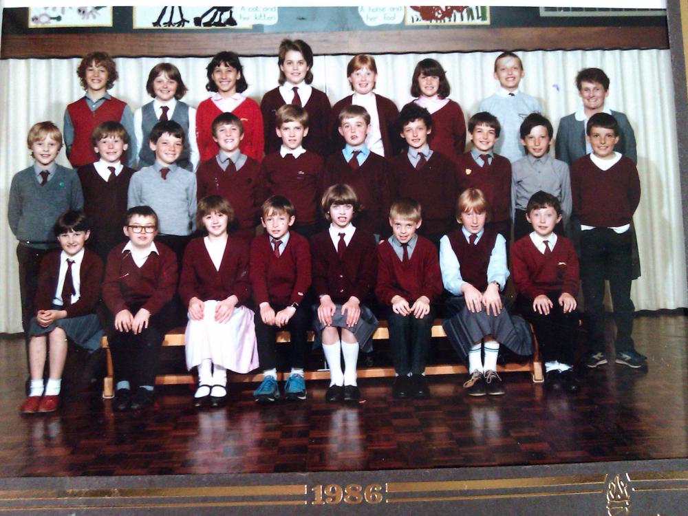 5th Year Primary School Class Photo 1986