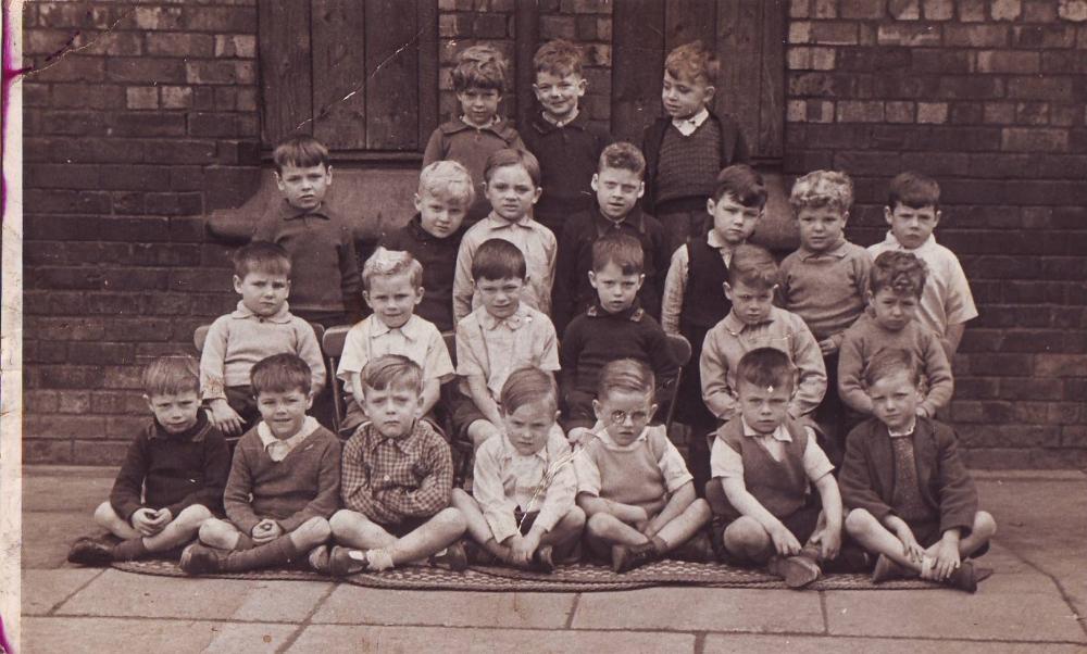 St Patricks Boys Infants School Photo 1947