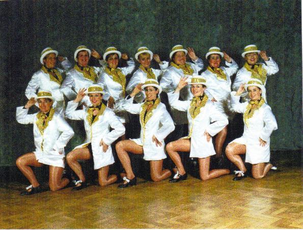 ADULT TAP TROUPE SHOWTIME 2001