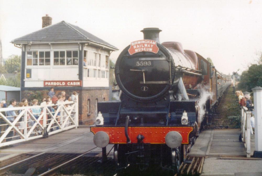 5593 Kolaphur Passing Parbold Signal Box 1986 