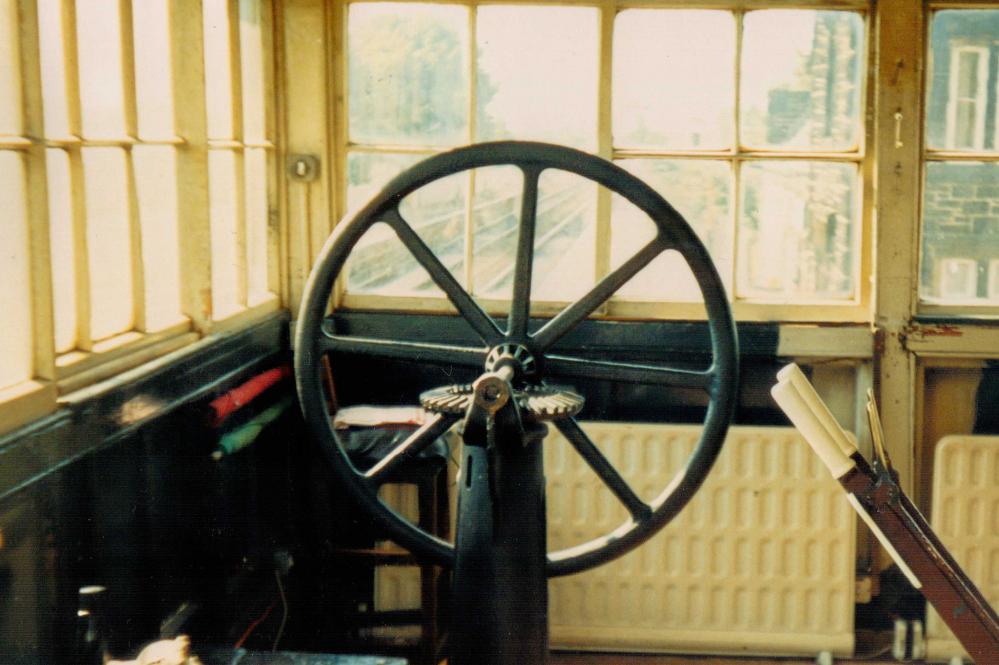 Level Crossing Gate Wheel