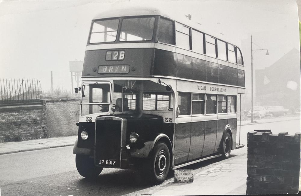 Wigan corporation bus 