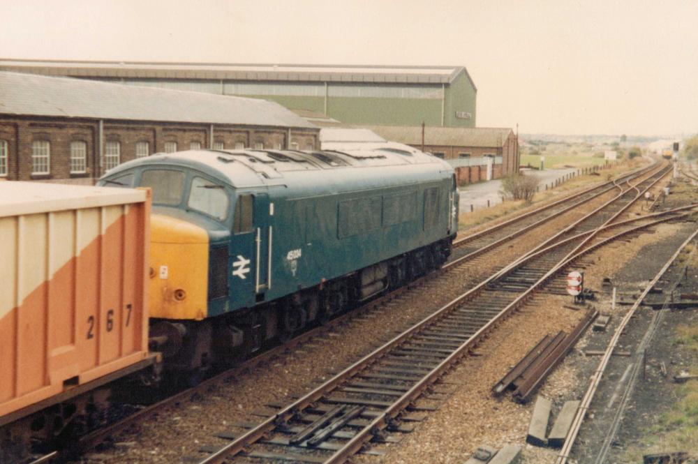 "Dusty Bin" Passing Douglas Bank Signal Box 1981