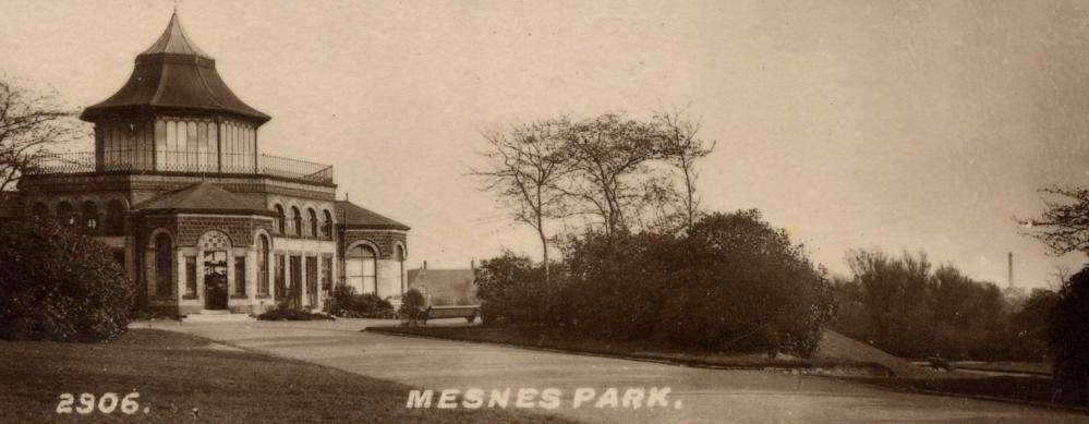 Cafe Mesnes Park 1930's