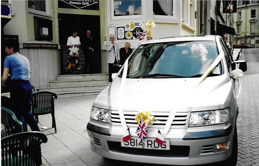 Wedding car in Angers.