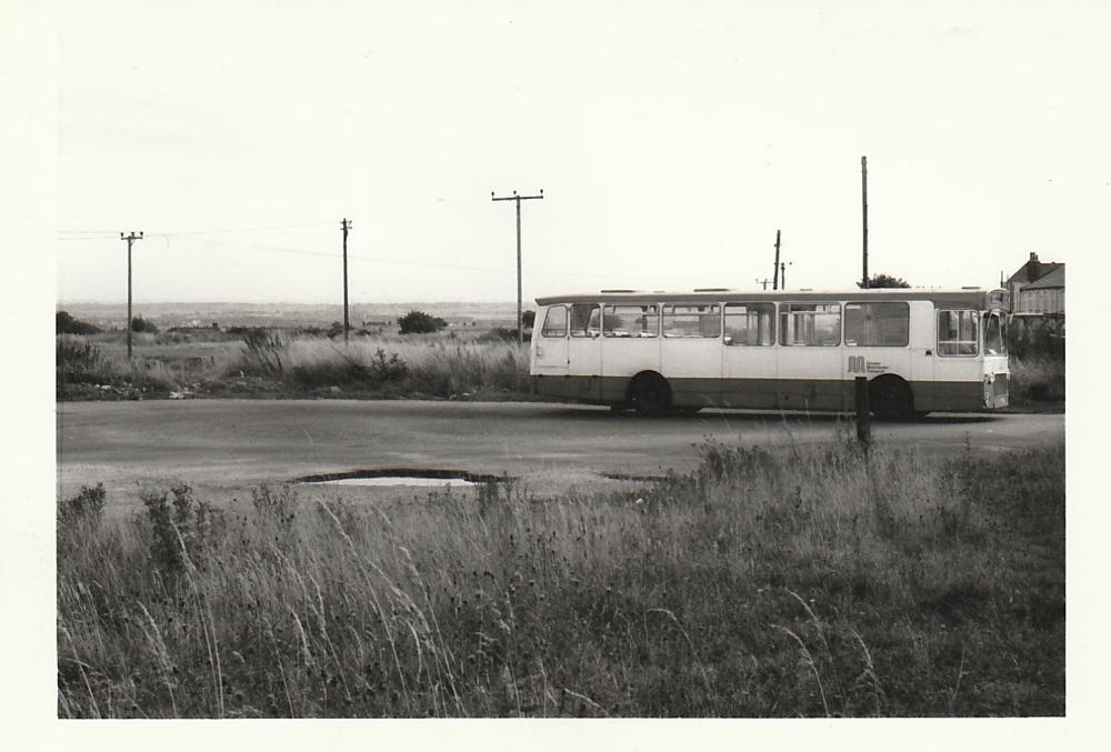 Bus terminus Cale Lane 25 Aug 1981