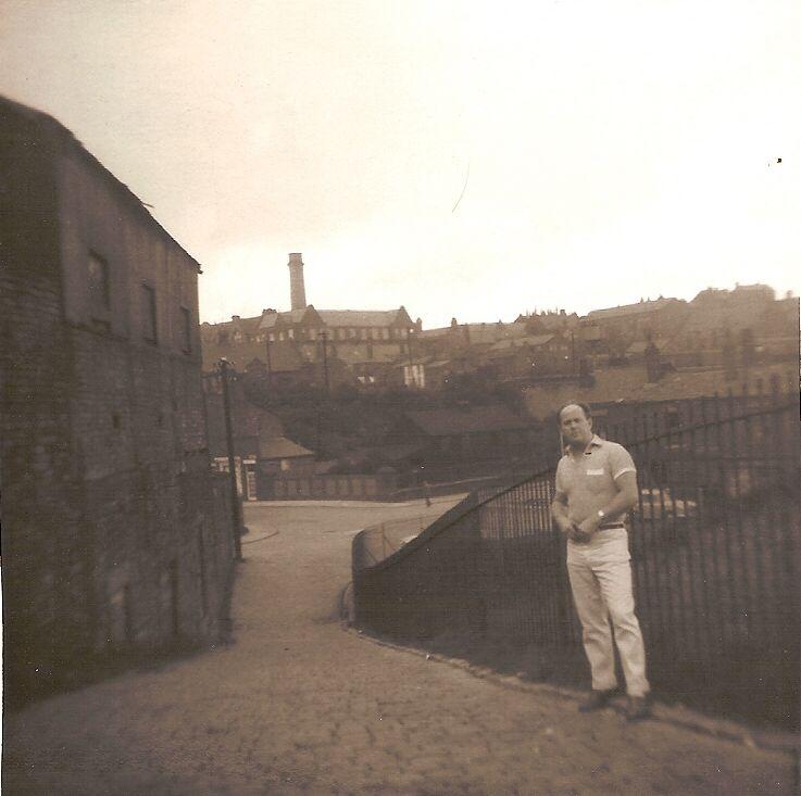 Bert Sharrock at Scholes Bridge and Amy Lane, c1958.