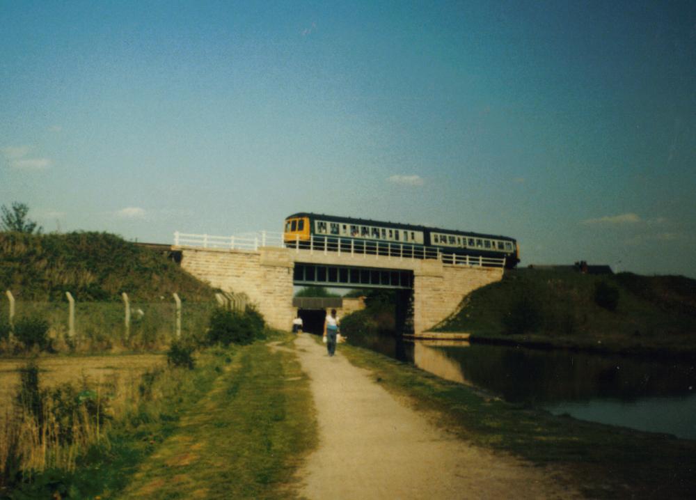 2 car DMU passing over L&L Canal 6th May 1989