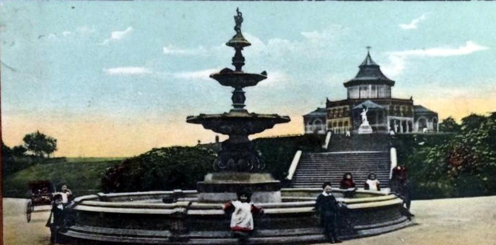 Original Coalbrookdale Fountain