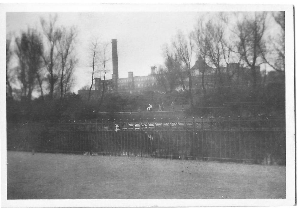 Easter 1926. Mesnes Park (April 2nd)