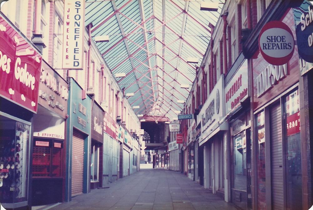 Makinson arcade 12 June 83