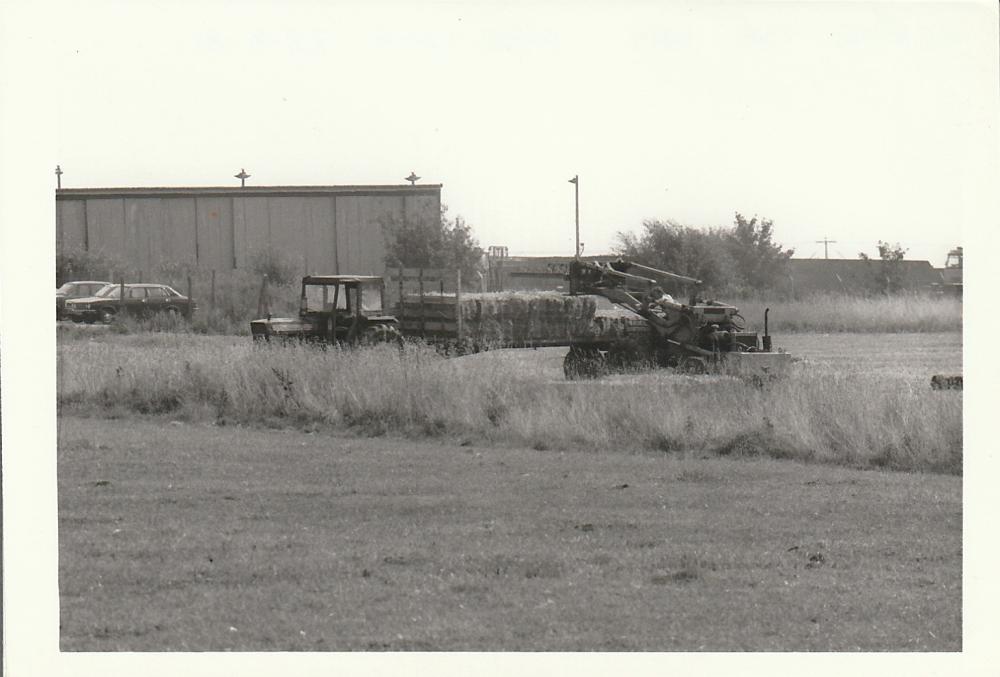 Redland tiles Farm Lane 28/8/81