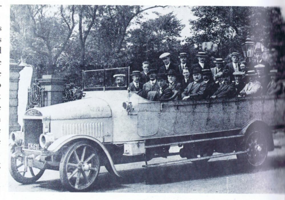 Smiths Charabanc 1921