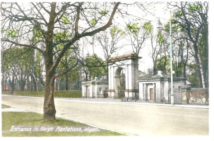 Postcard, entrance to Haigh Plantations.