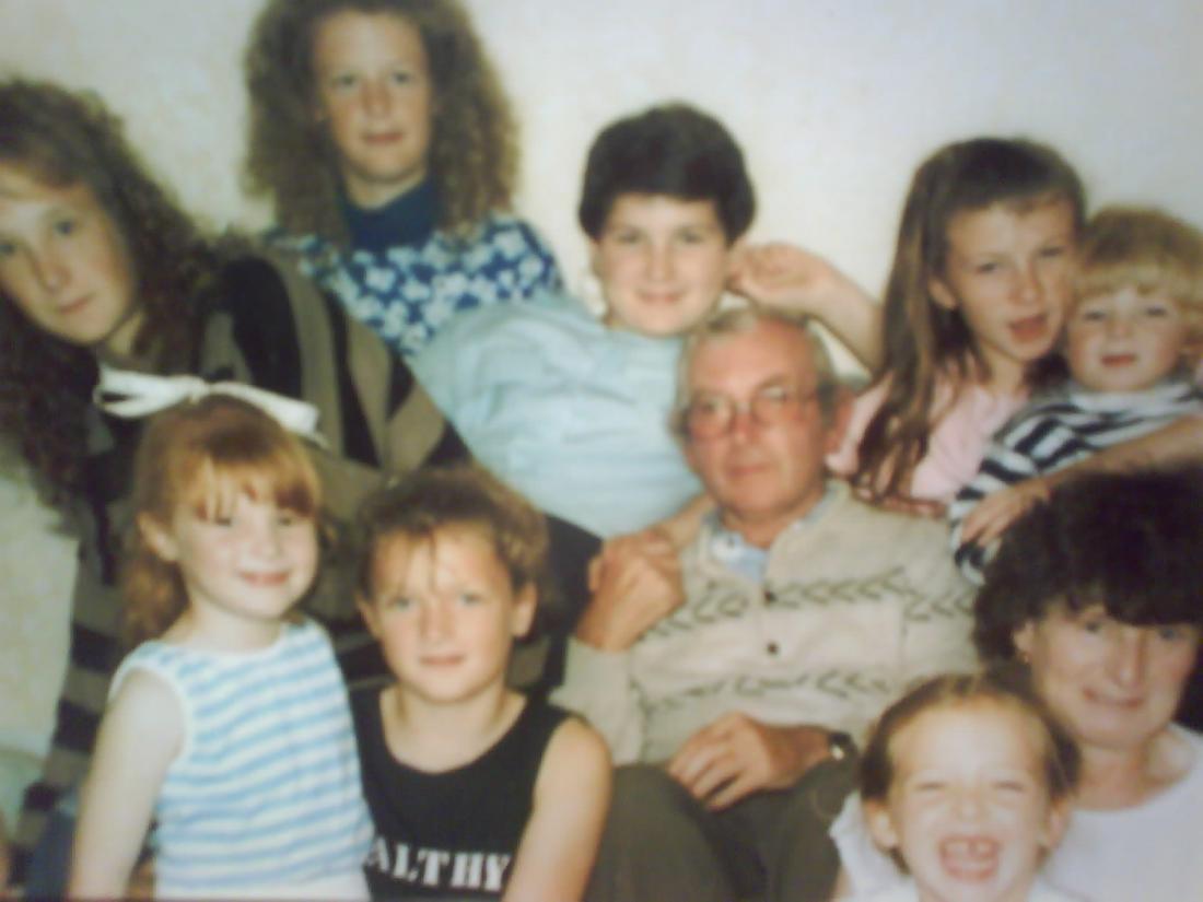 raymound lesley wilson.and grandchildren