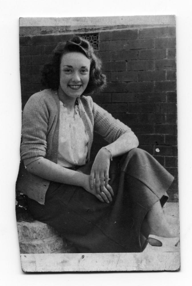 Dorothy Alker (1940's) Hollandmoor /Upholland
