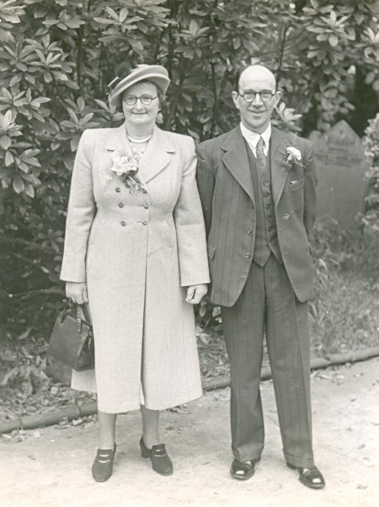 Wedding guests, 1950