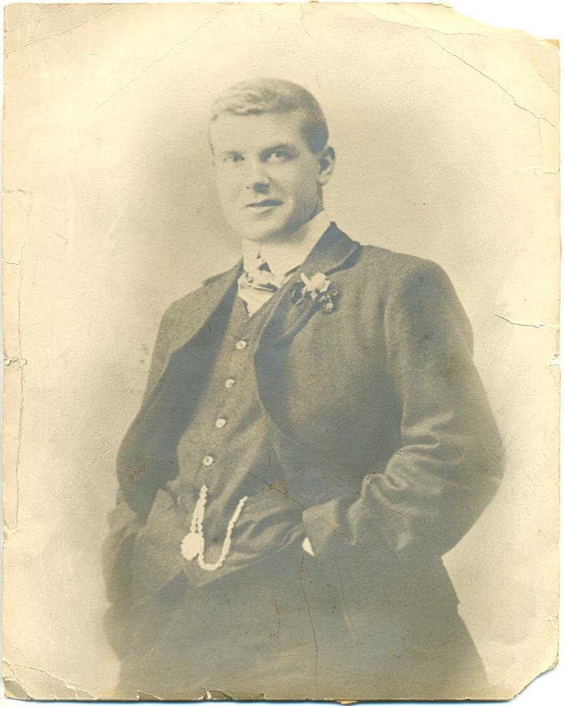 Peter Pennington, aged about 40