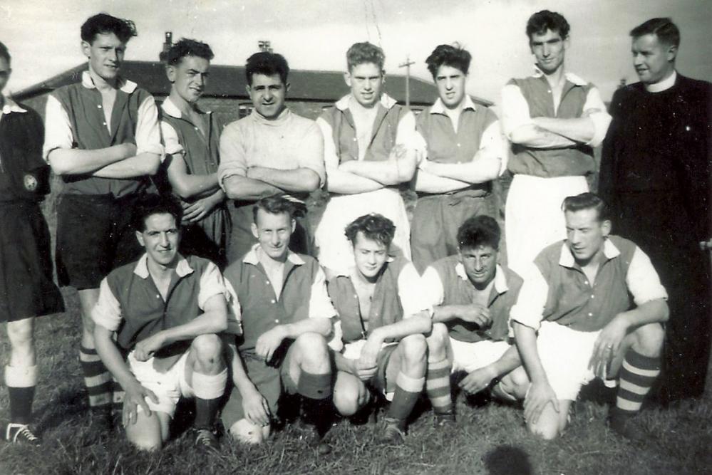 Roby Mill Football team 1950's  (2)