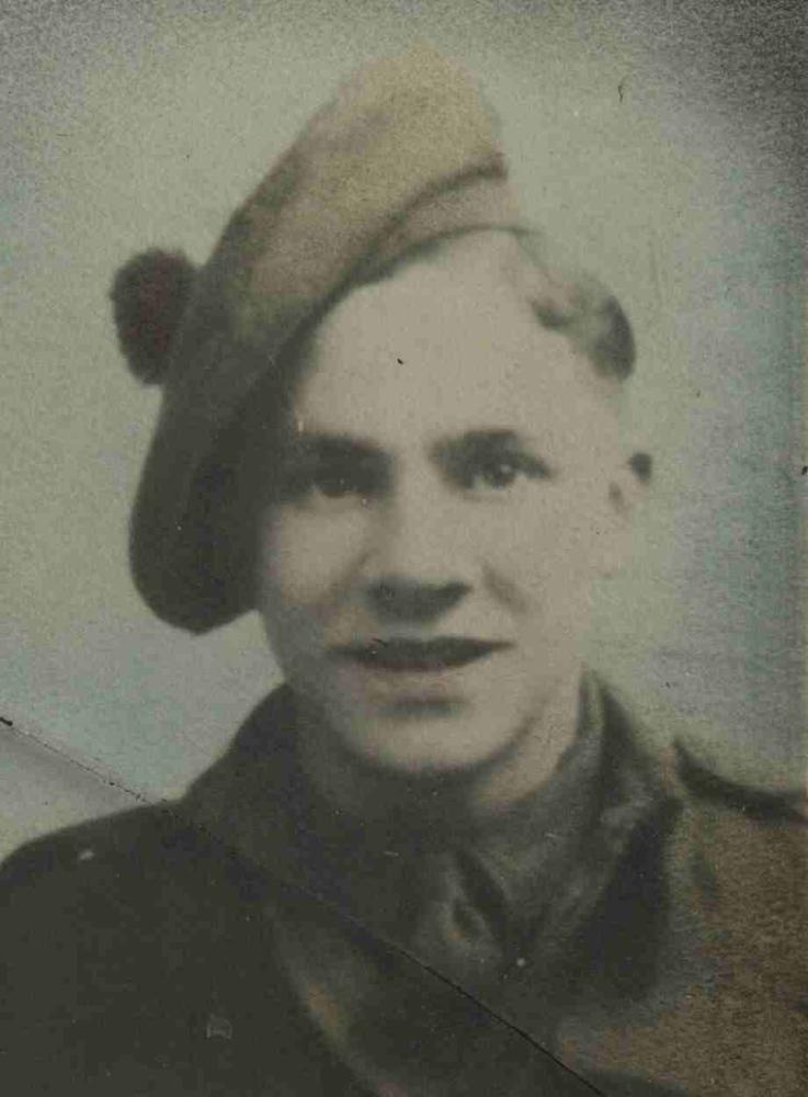 Richard Harris, early army photo