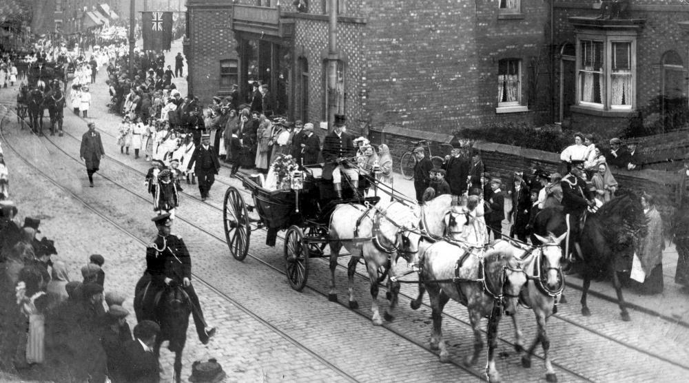 Carnival / Parade, Ormskirk Road c.1900. (Photo: Fred Foster)